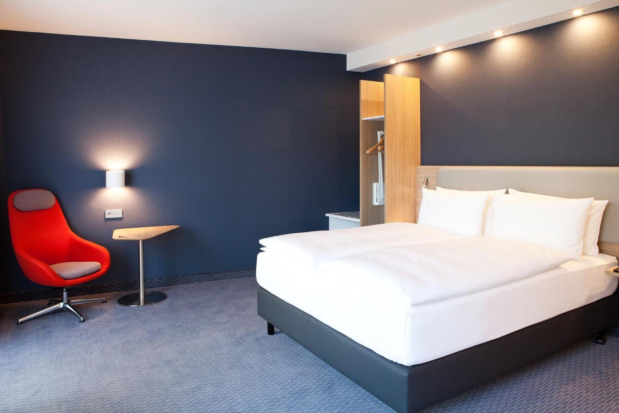 Holiday Inn Express - Goeppingen By Ihg المظهر الخارجي الصورة