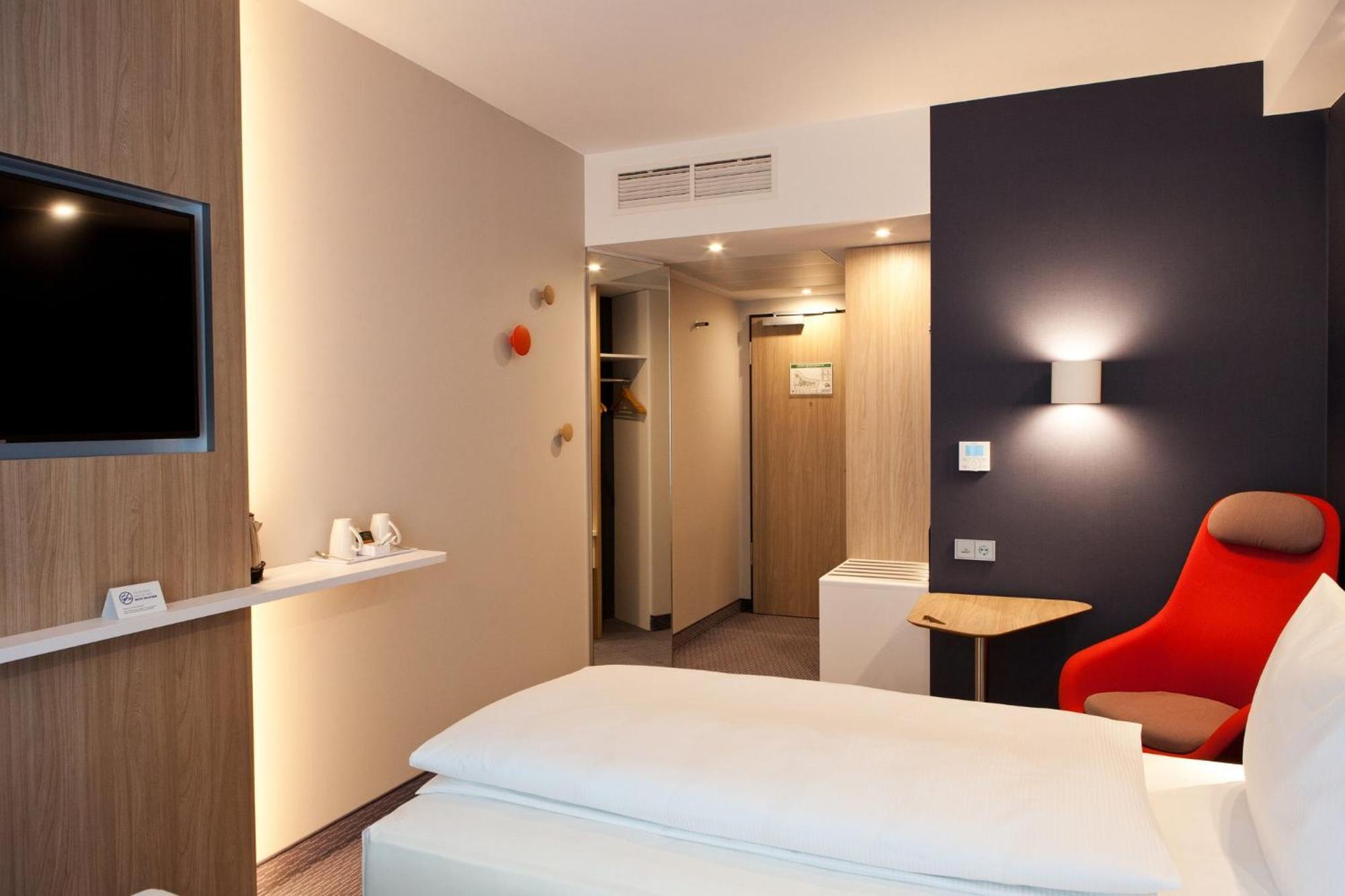Holiday Inn Express - Goeppingen By Ihg المظهر الخارجي الصورة