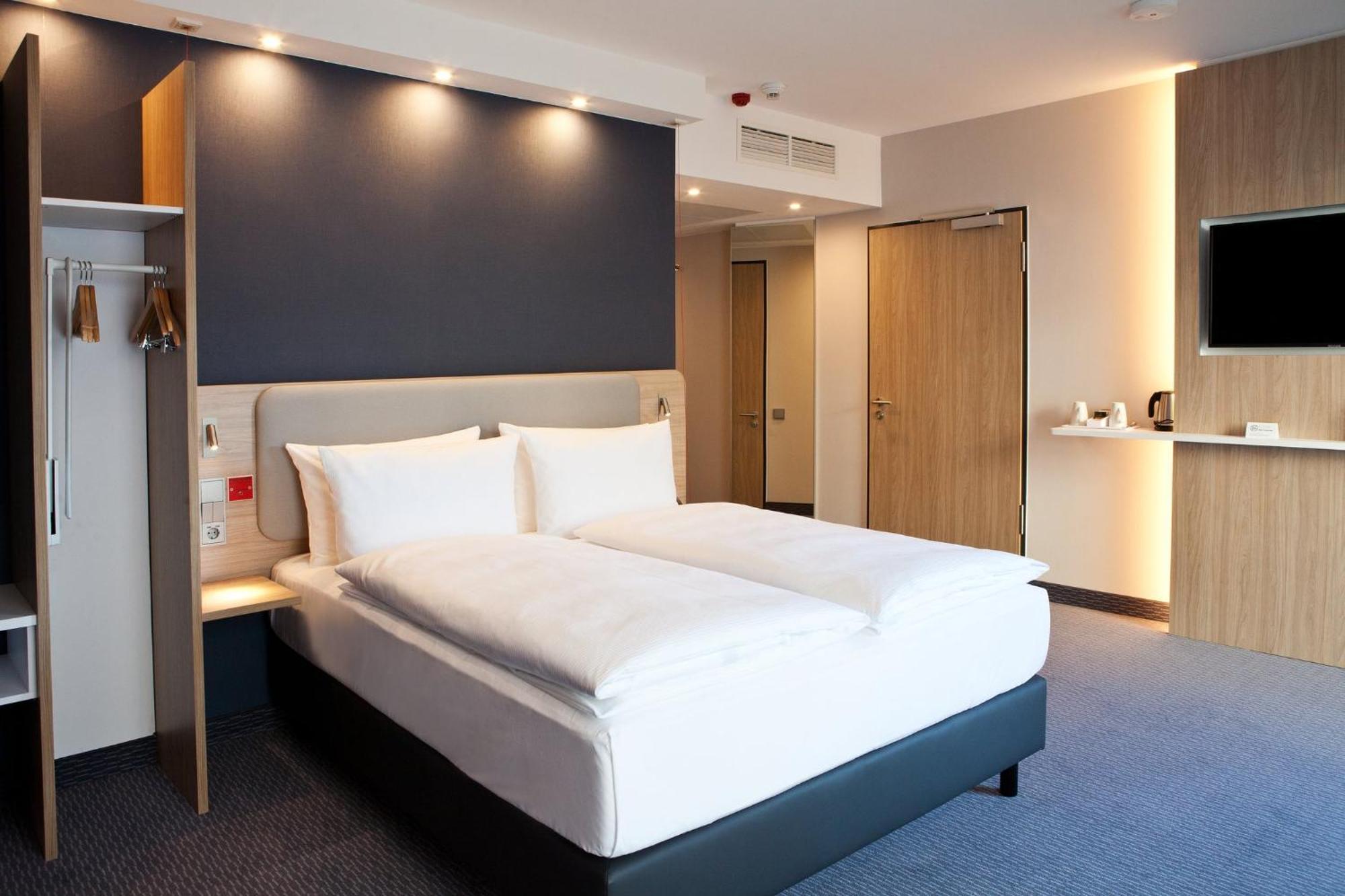 Holiday Inn Express - Goeppingen By Ihg المظهر الخارجي الصورة