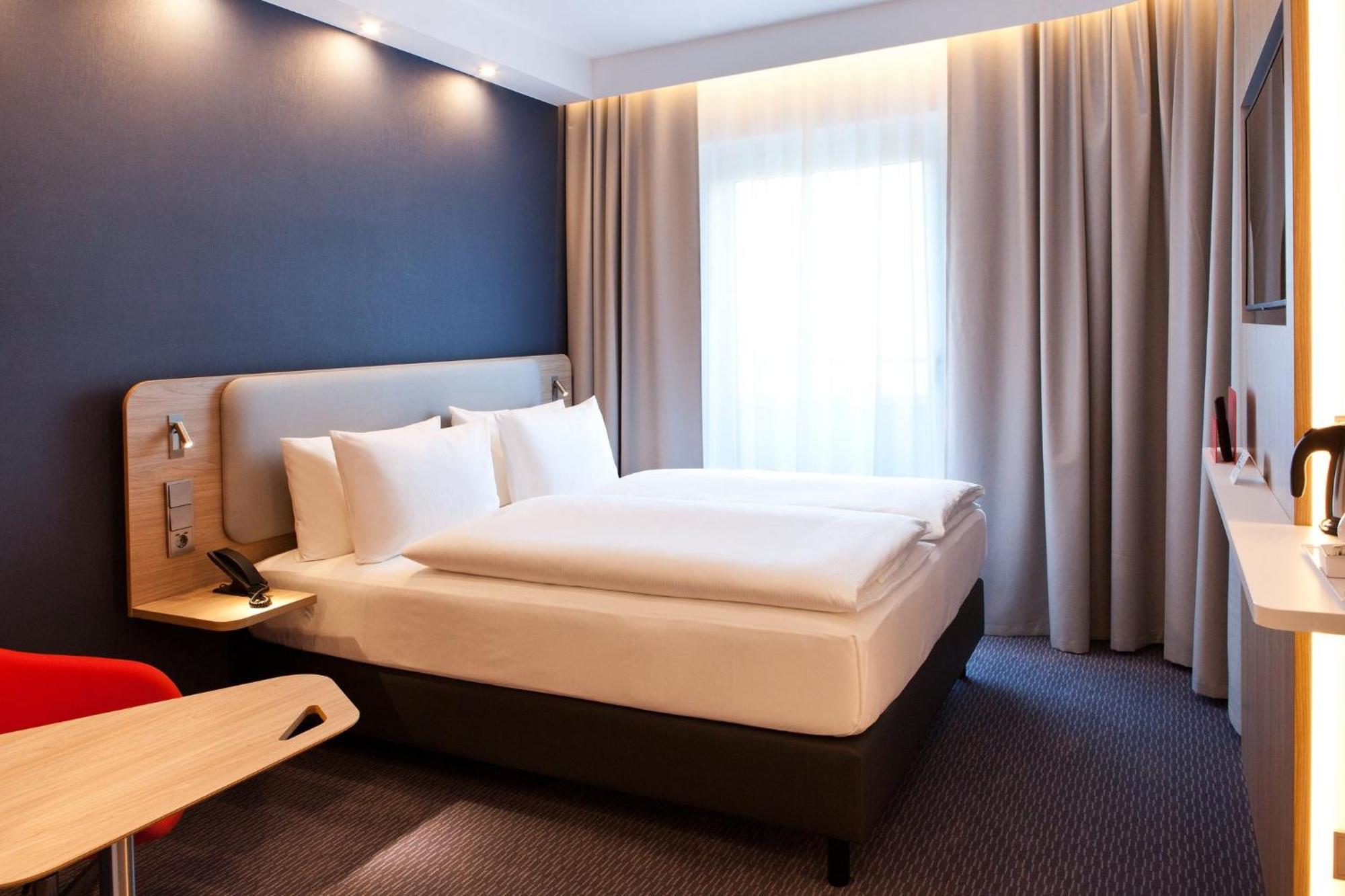 Holiday Inn Express - Goeppingen By Ihg المظهر الخارجي الصورة